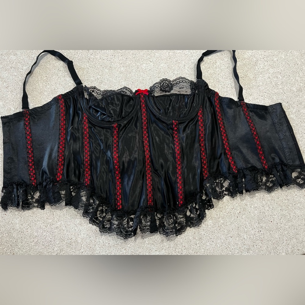 Shirley of Hollywood USA made Nylon Vintage/NWOT tag bustier corset size 38